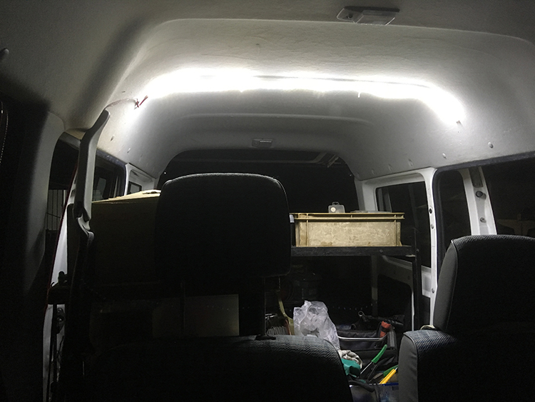 商用車・テープライト活用事例